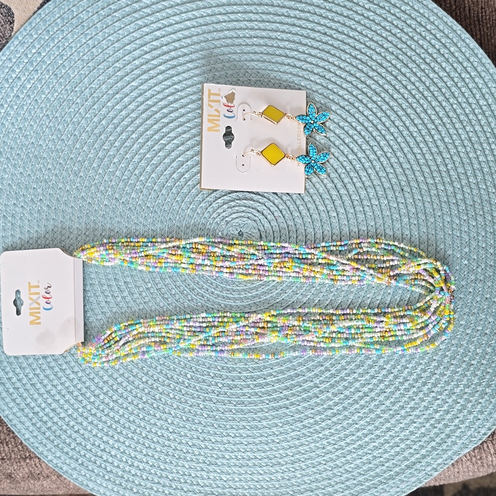 FUN COLORFUL MIXIT BRAND WOMEN'S FASHION JEWELRY BUNDLE